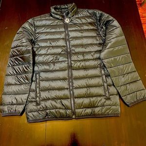 Black Swiss Tech young men’s coat size small (34-36)